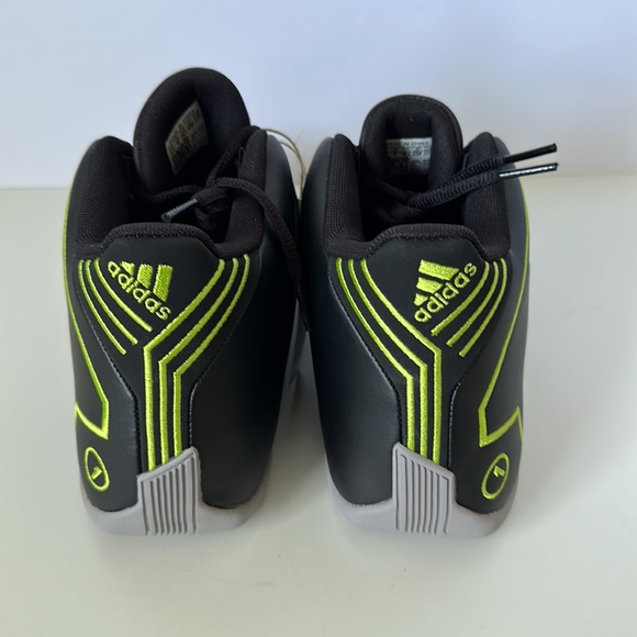 NWT Adidas T-Mac 1J Basketball High tops Sz 4.5y